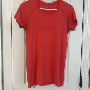 Lululemon Short sleeve Swiftly tech